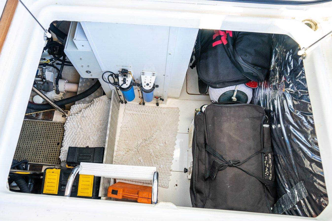 Buy a yacht FRIENDS - PRINCESS