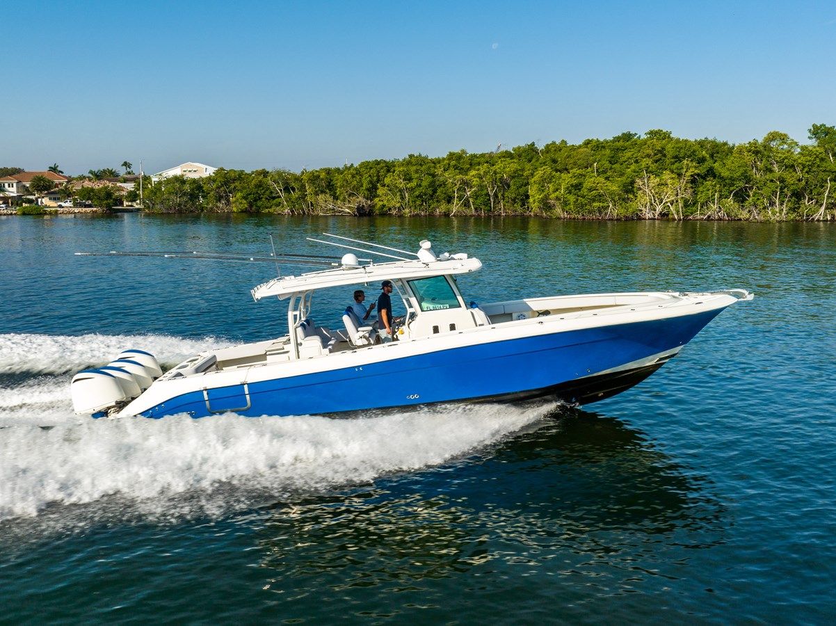 Buy a 4200 Siesta 2017 at Shestakov Yacht Sales