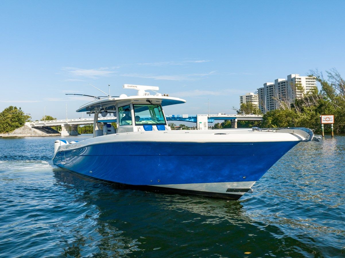 the best price on 4200 Siesta 2017