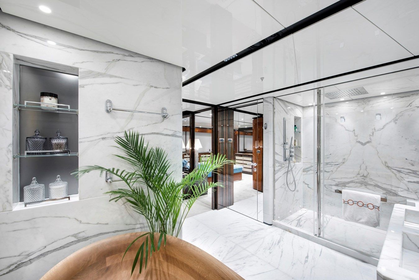 Buy a STERN - WIDER at Shestakov Yacht Sales