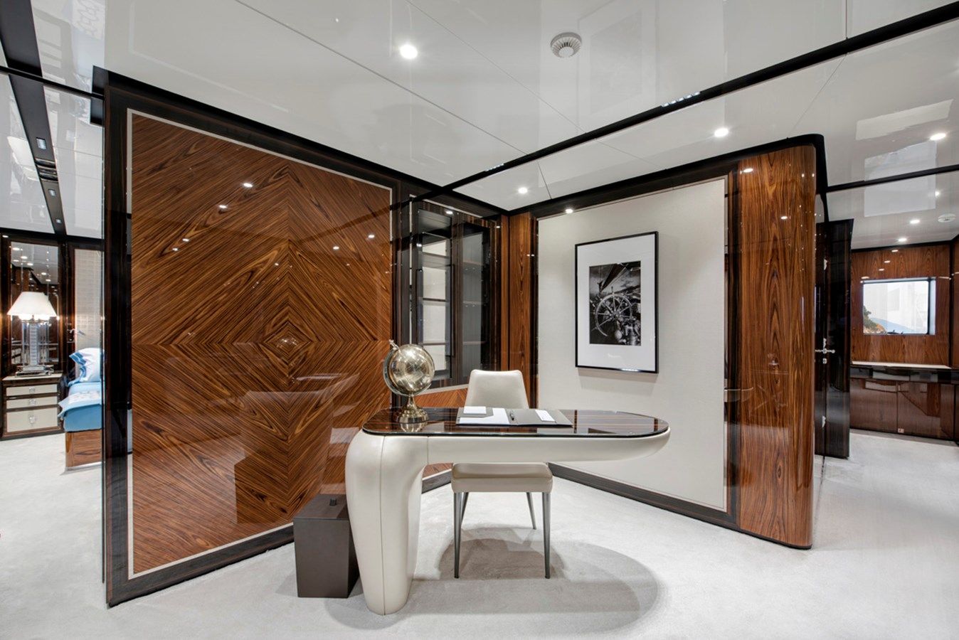 the best price on STERN - WIDER