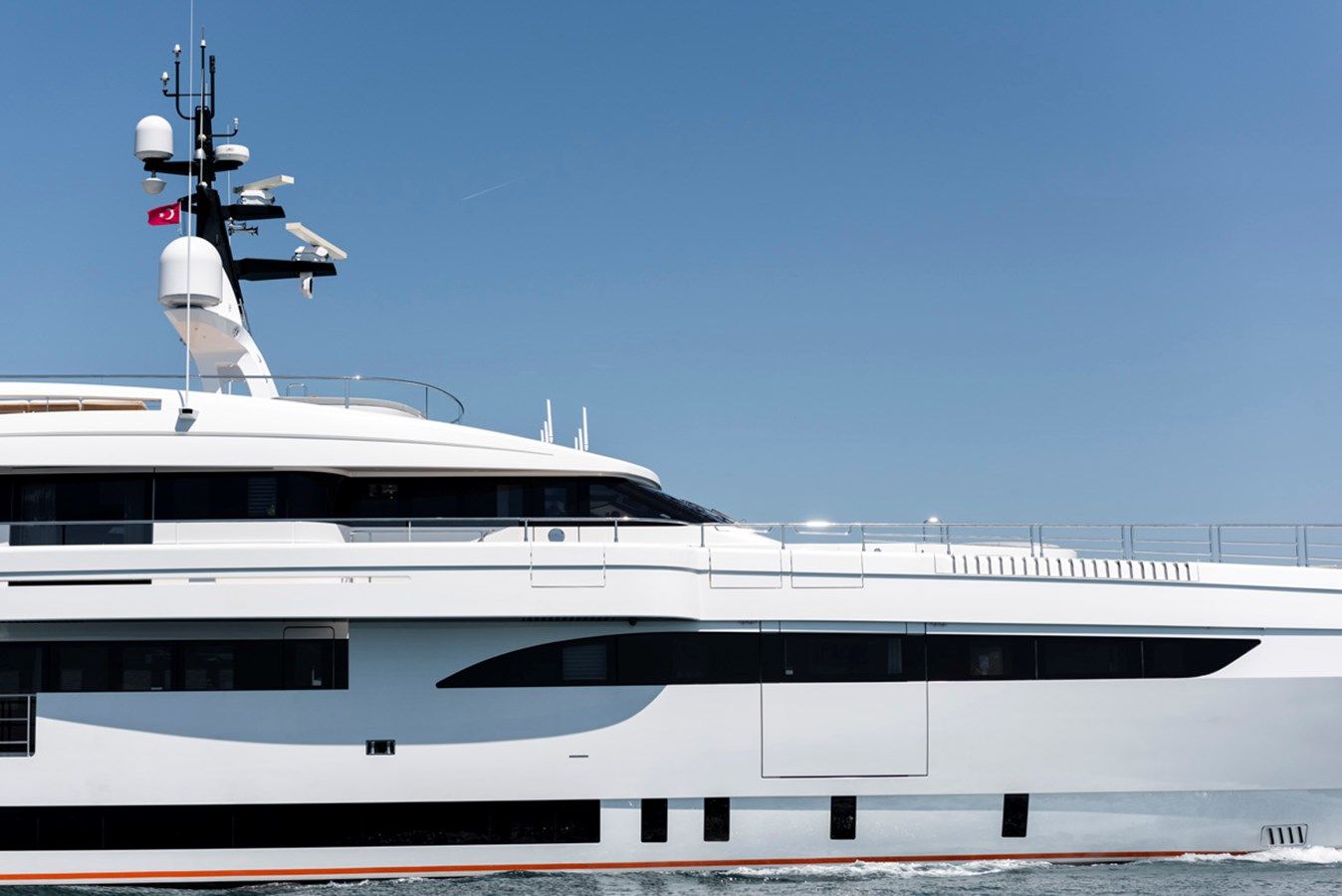 Buy a yacht STERN - WIDER