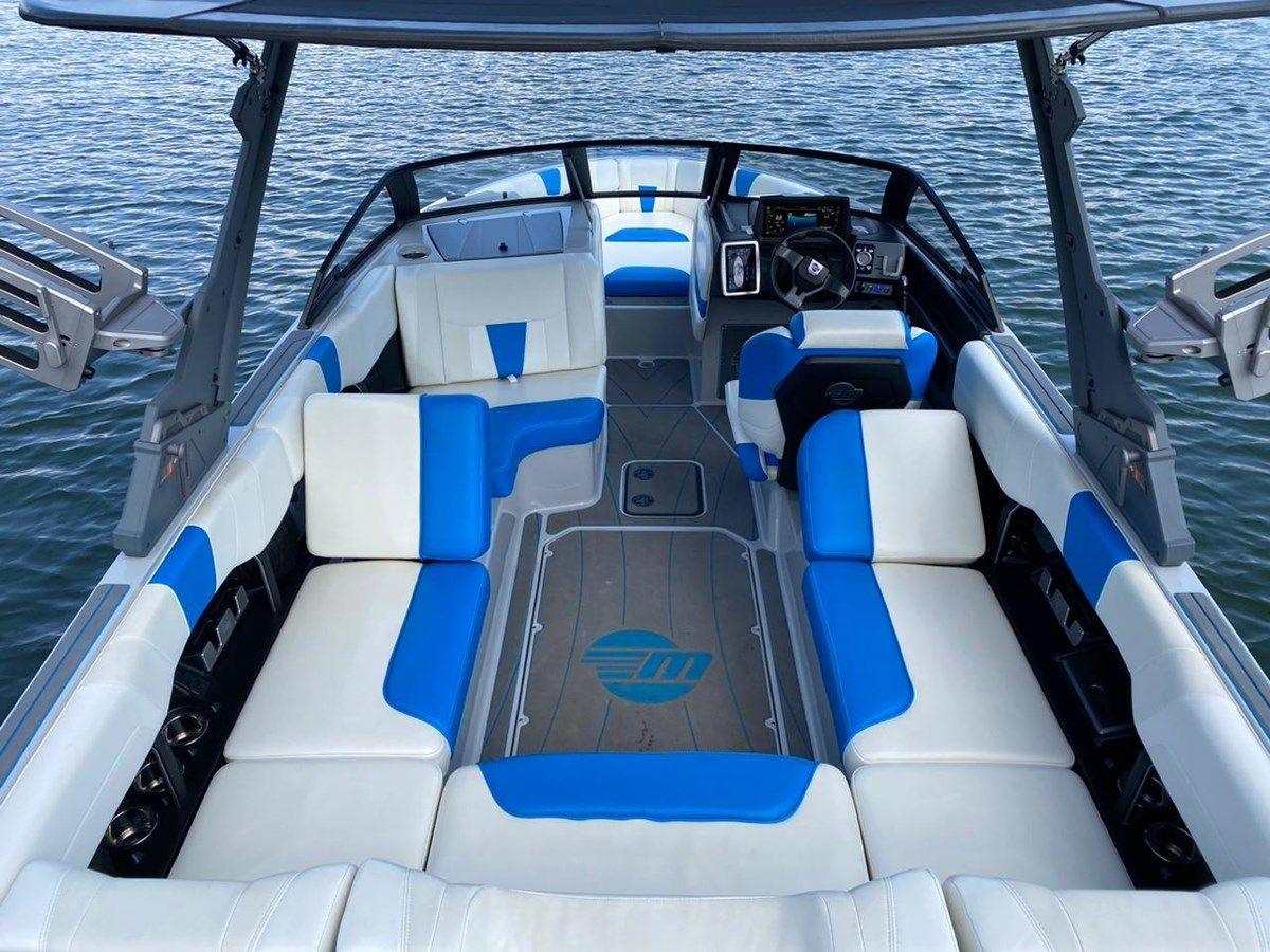 the best price on CASA - PITI 2022 Malibu 23 LSV @Valle de Bravo 2022