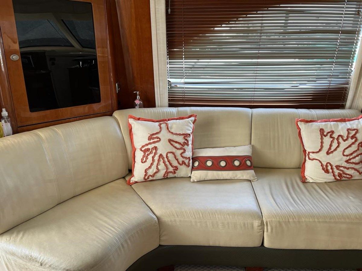 the best price on SASHIMI 52