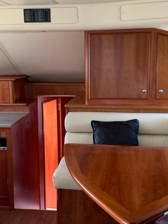 Продажа яхты LA BARONESA II - RIVIERA AUSTRALIA