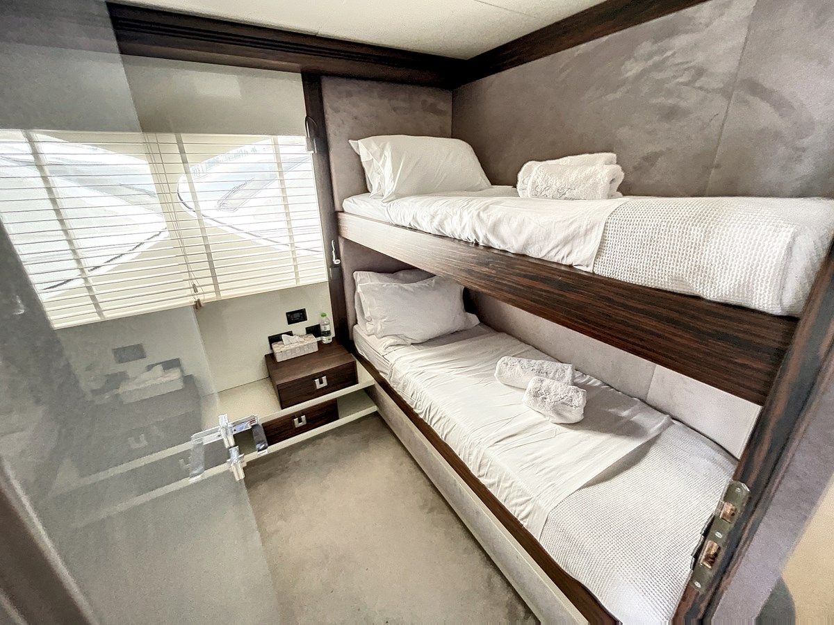 the best price on La Fenice 2007