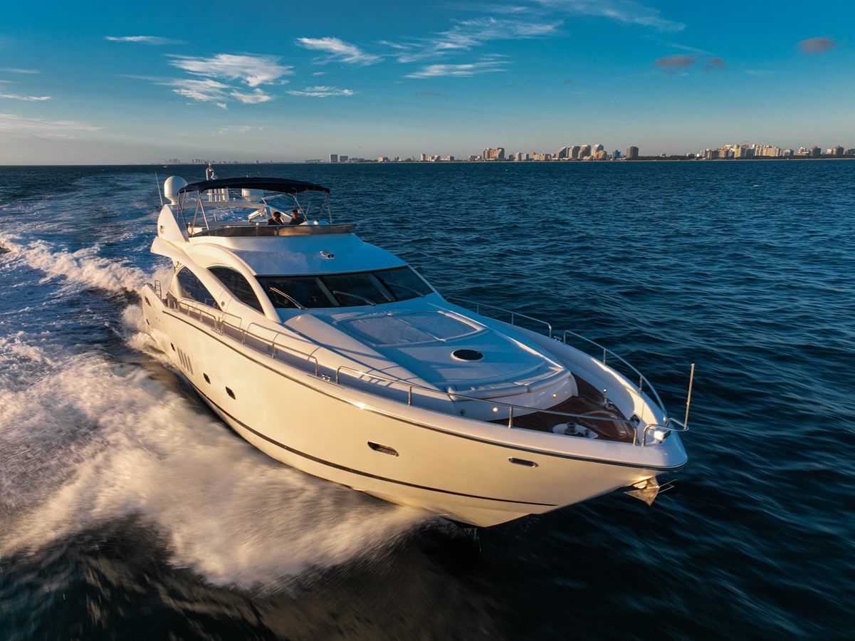 Bella - Sunseeker