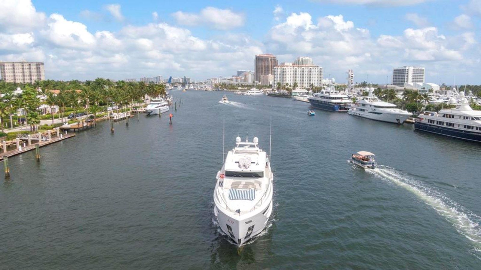 Buy a yacht BELLA TU FD87