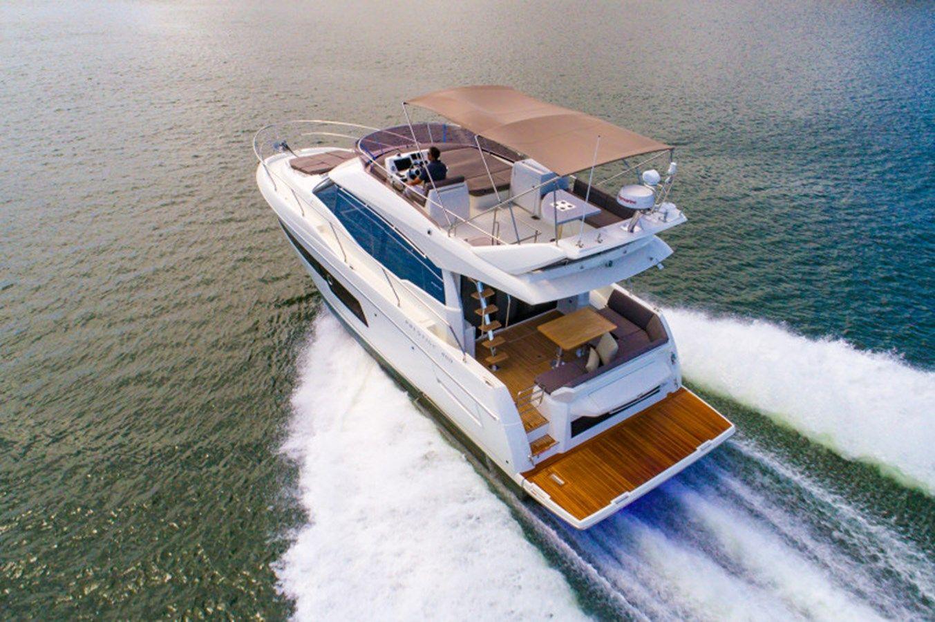 Buy a yacht Prestige 460