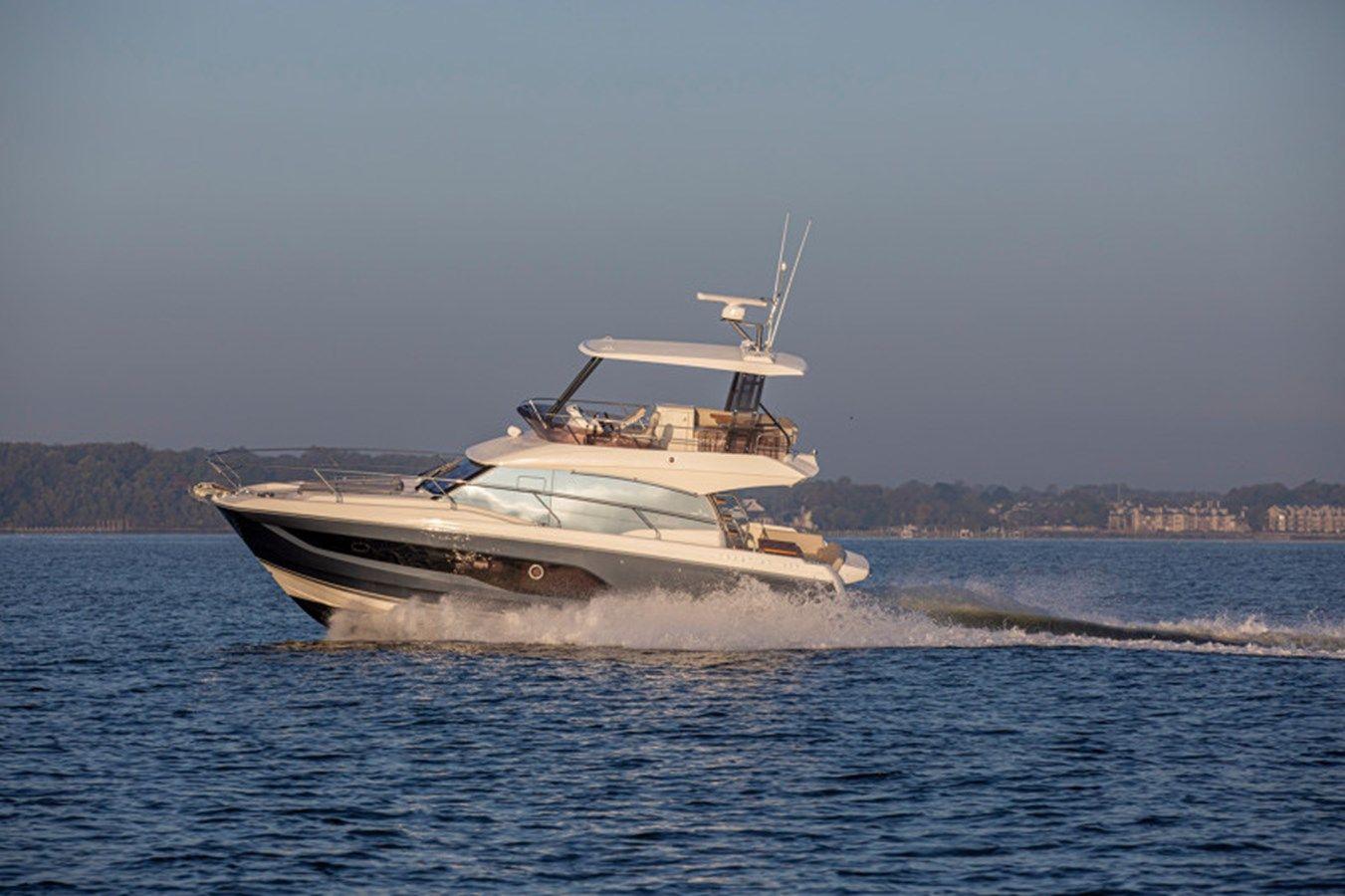 Buy a Prestige 420 - PRESTIGE at Shestakov Yacht Sales