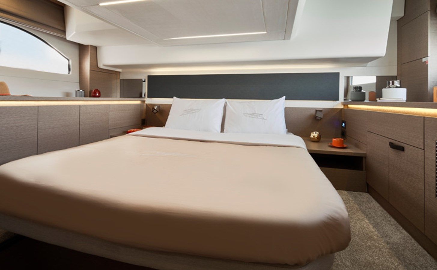 Buy a yacht Prestige 420 - PRESTIGE