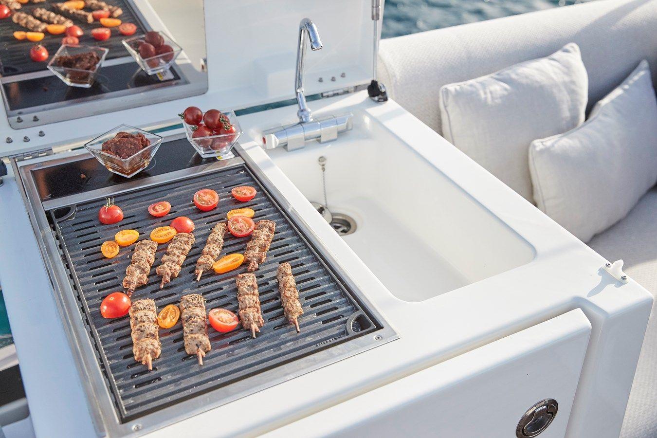 Buy a yacht Prestige 420 - PRESTIGE