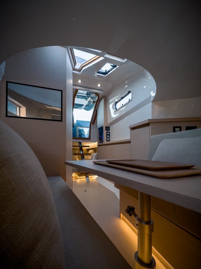 OASIS - TESORO YACHTS price