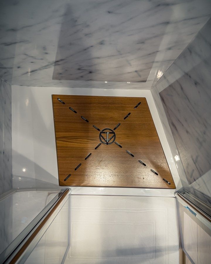 Buy a yacht OASIS 2022