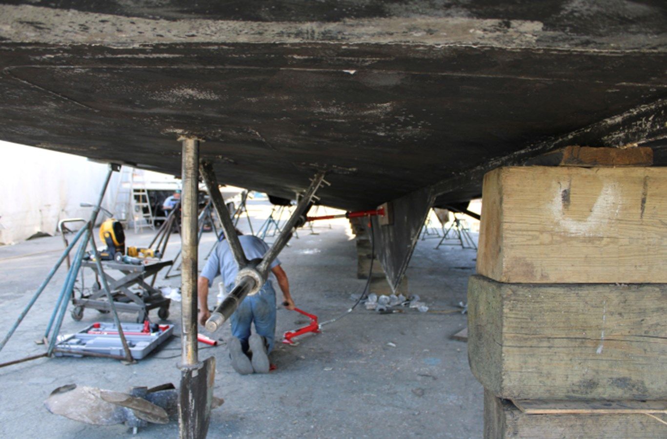 the best price on SERENITY 1982