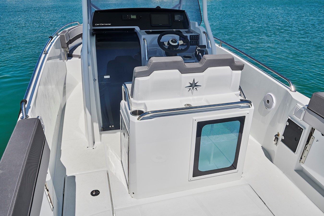 Buy a yacht Jeanneau Leader 7.5 CC S3 - Jeanneau