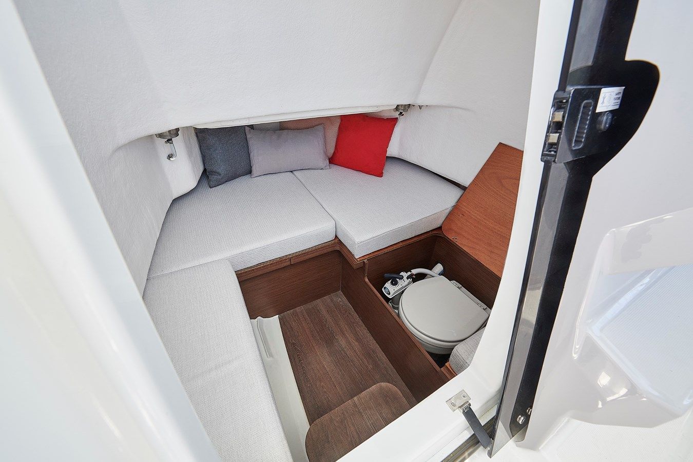 Jeanneau Leader 7.5 CC S3 24