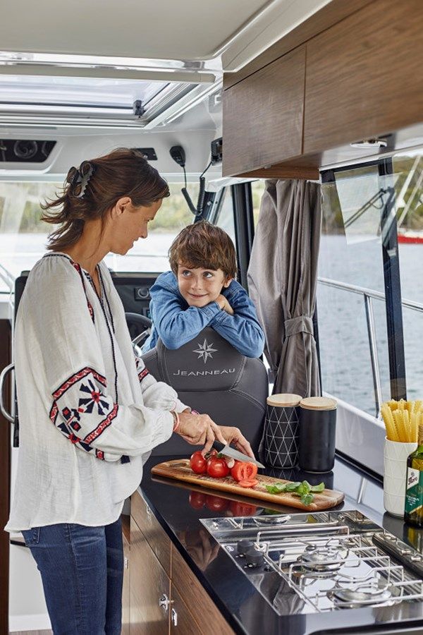 Buy a yacht 1095 FLY NC1095 FLY