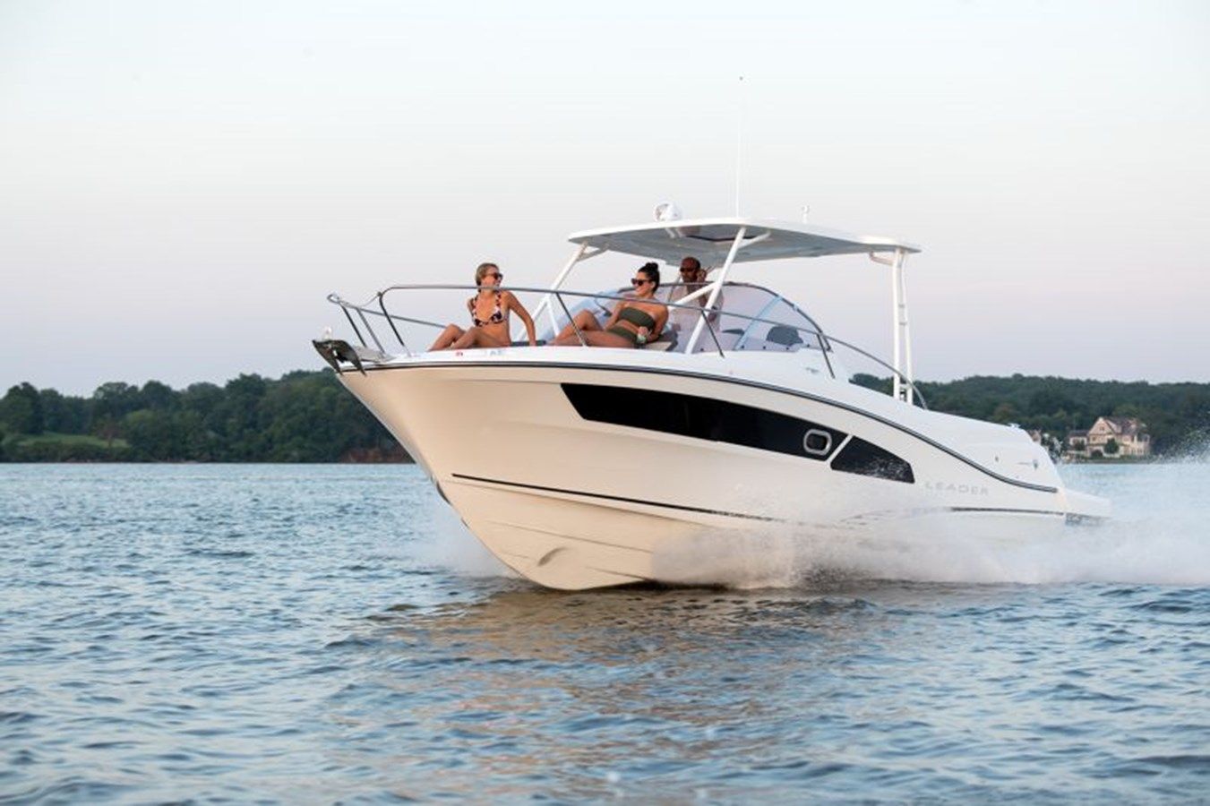 best yacht sales deals JEANNEAU 9.0 WA