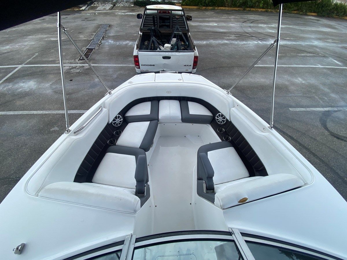 Лучшая цена на 2013 COBALT 24SD @CANCUN