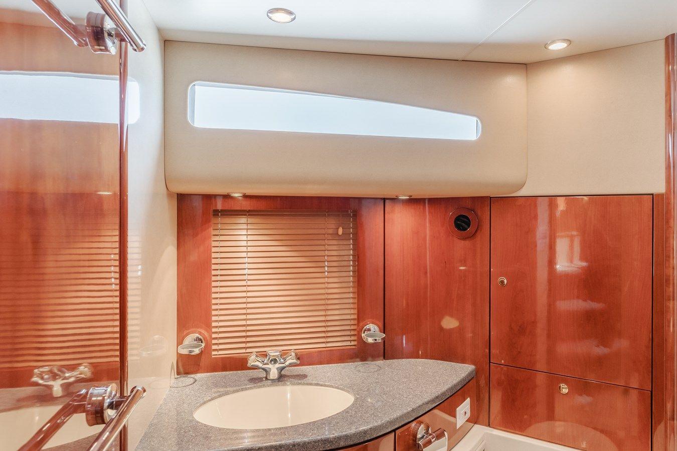 best yacht sales deals El Supremo - Fairline