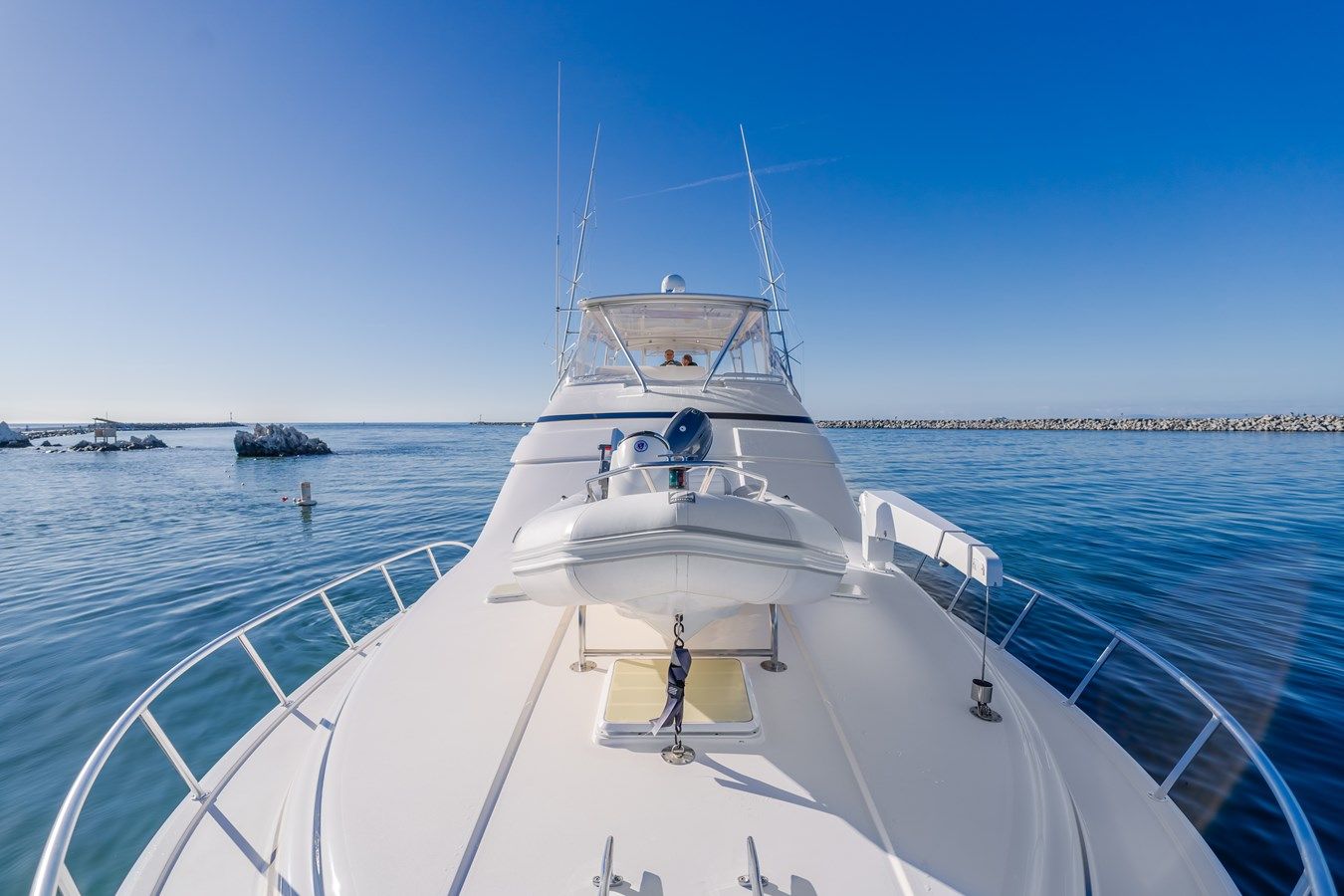 Лучшая цена на Pura Vida - Bertram Yacht