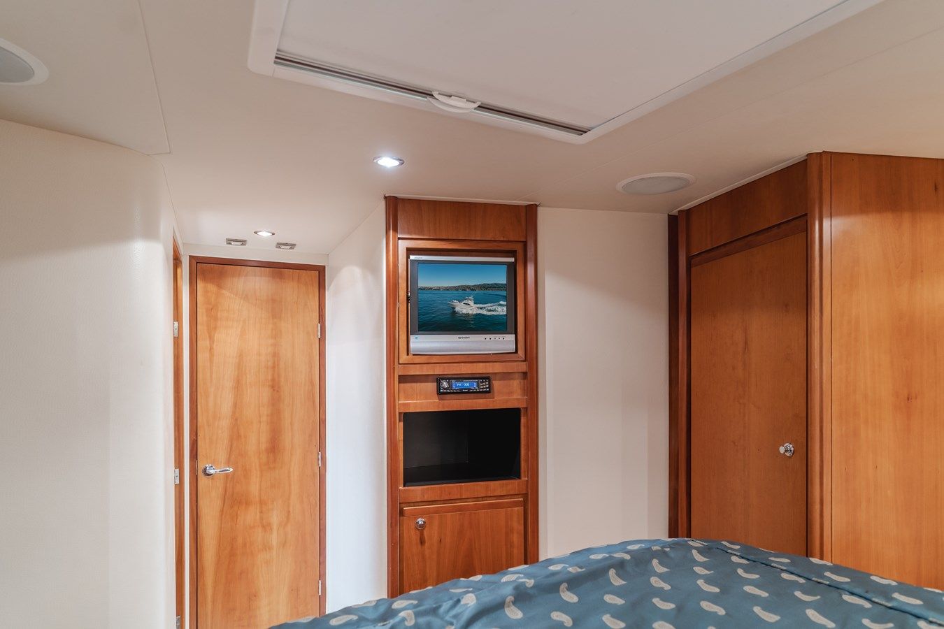 Продажа яхты Pura Vida