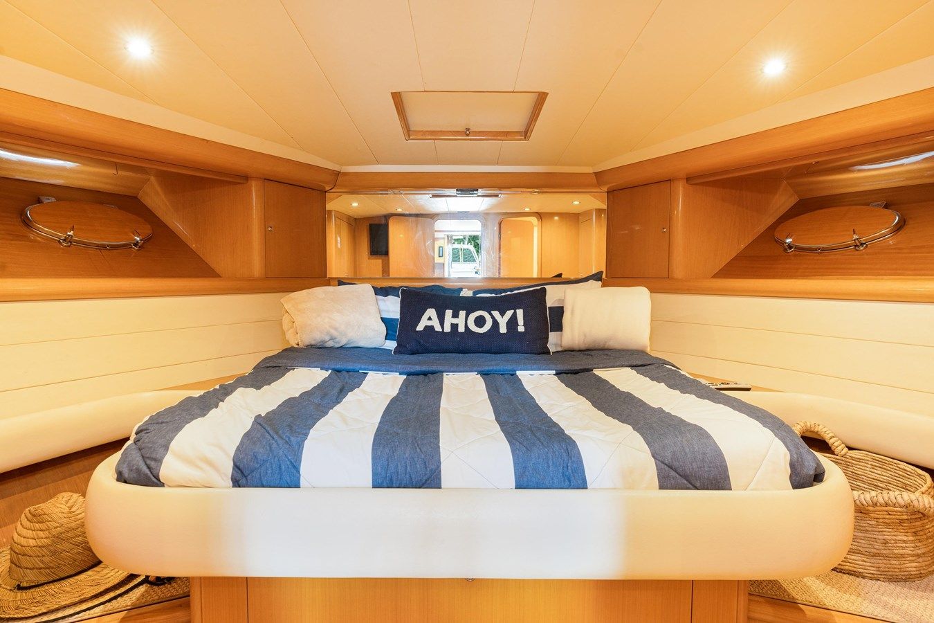 best yacht sales deals GABRIELLA 48