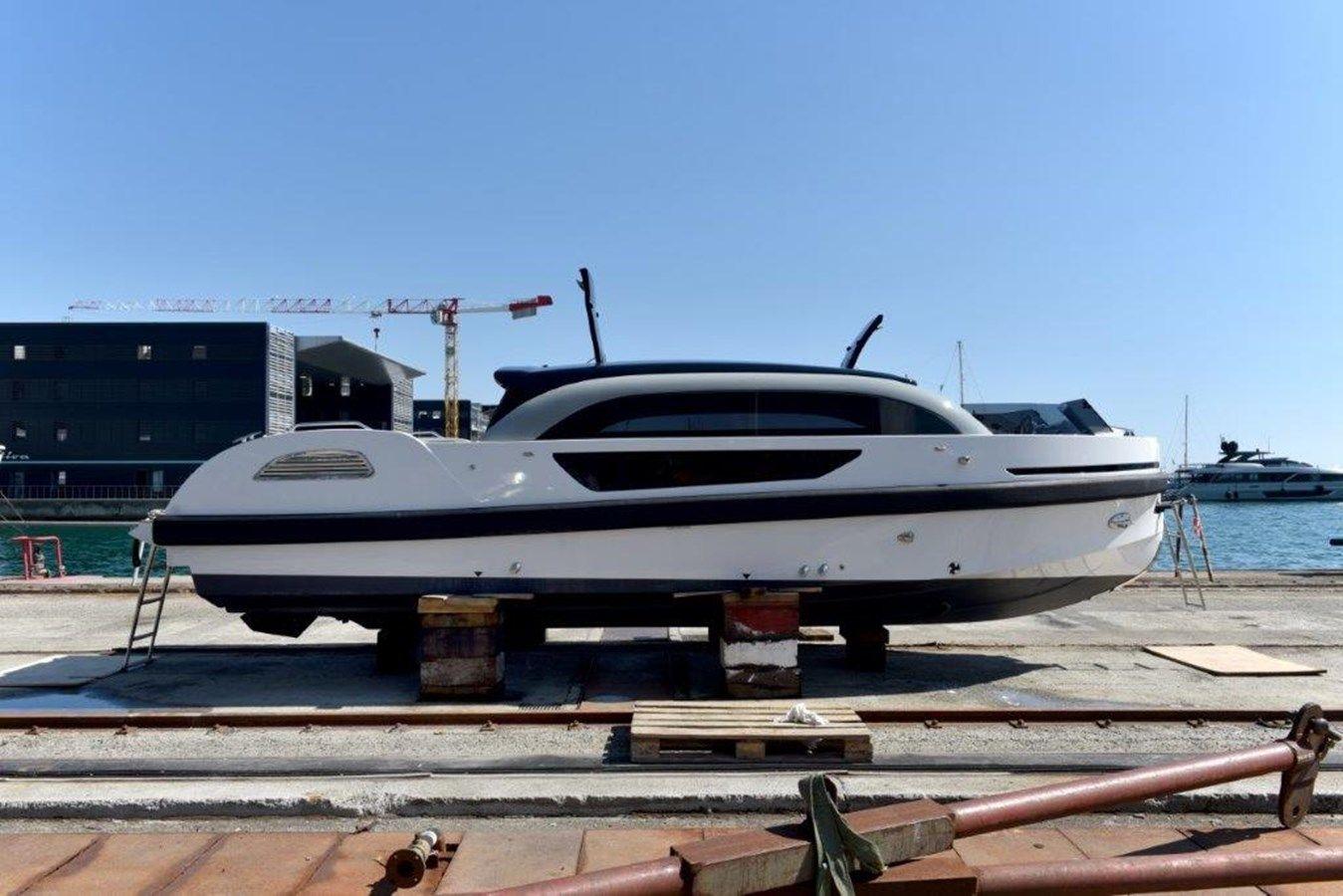 Buy a yacht WB 7.5m CUSTOM LIMO TENDER - WOODEN BOATS SRL