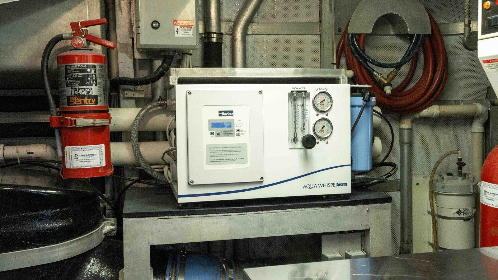 Купить яхту WELL DONE - BURGER BOAT COMPANY в Shestakov Yacht Sales