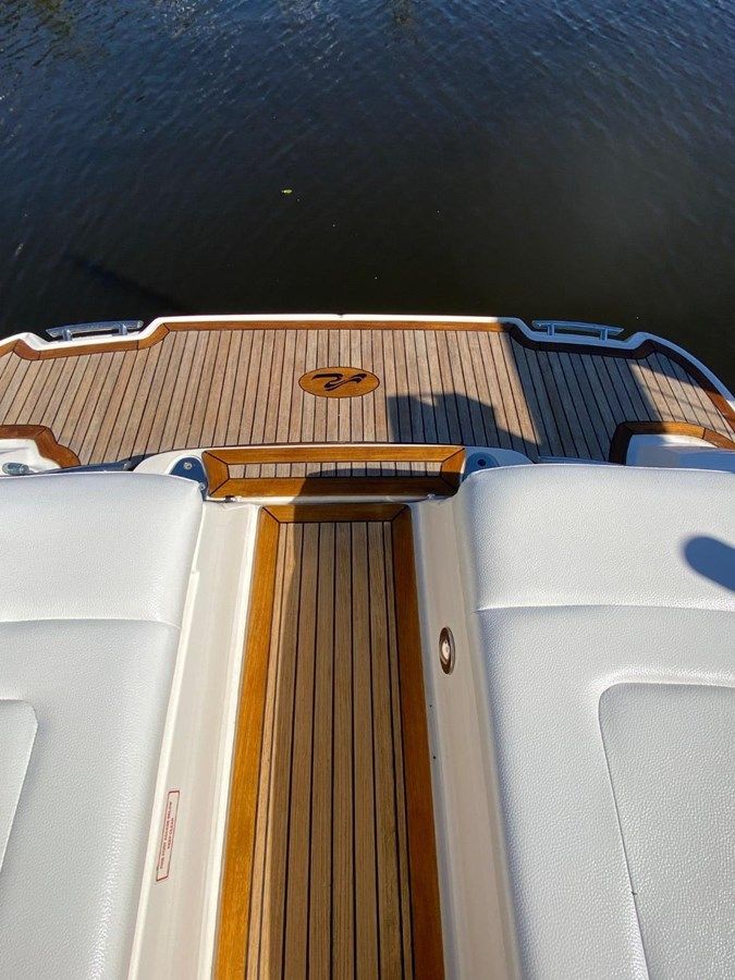 best yacht sales deals Unnamed Vessel - SEA RAY