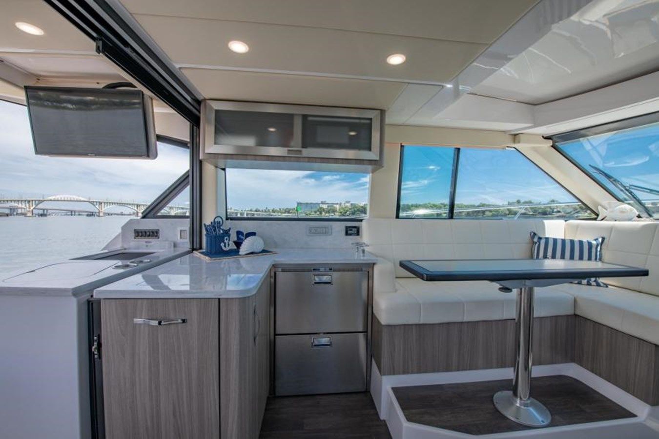 Buy a Regal 38 2020 at Shestakov Yacht Sales