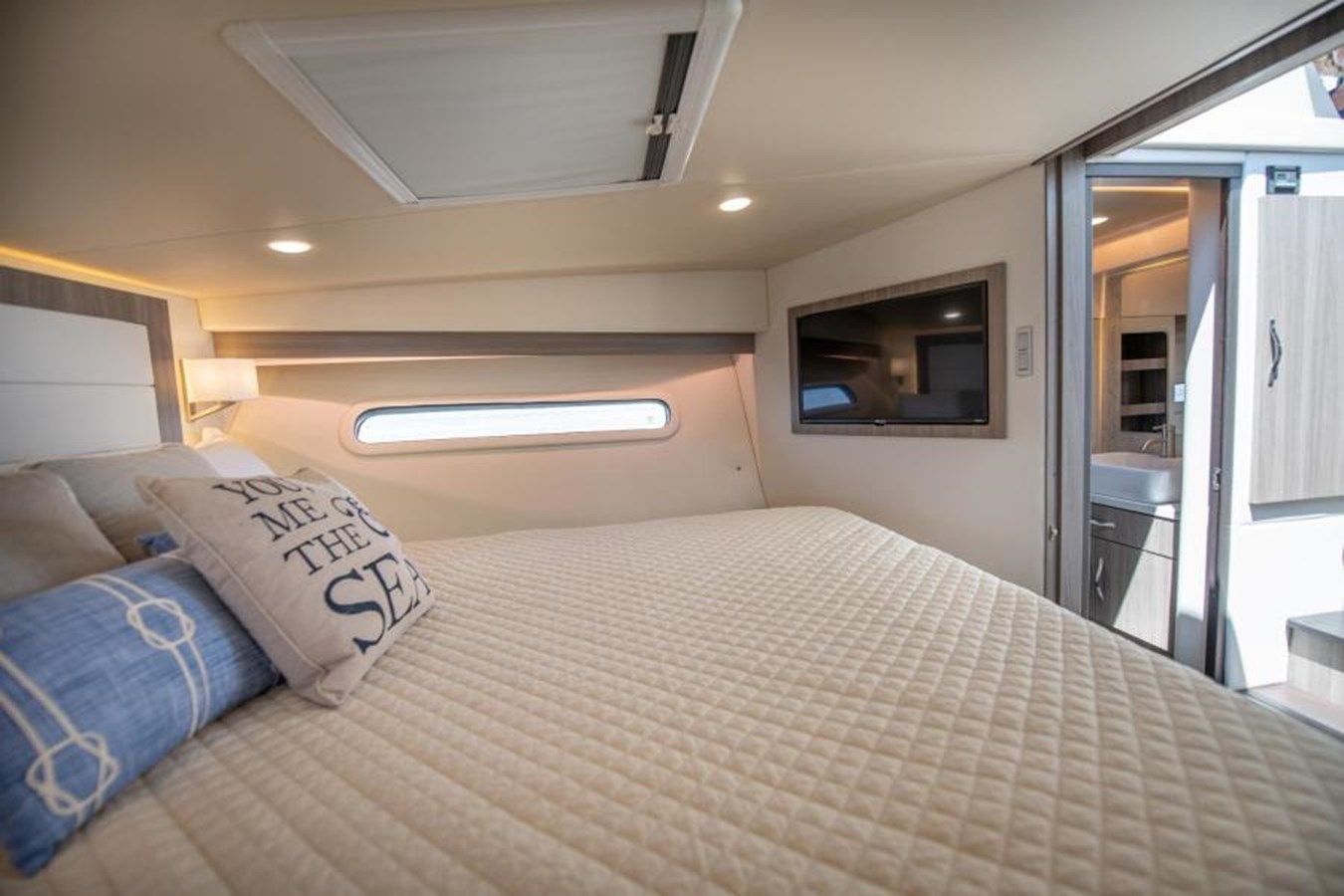 best yacht sales deals Regal 38 Grande Coupe