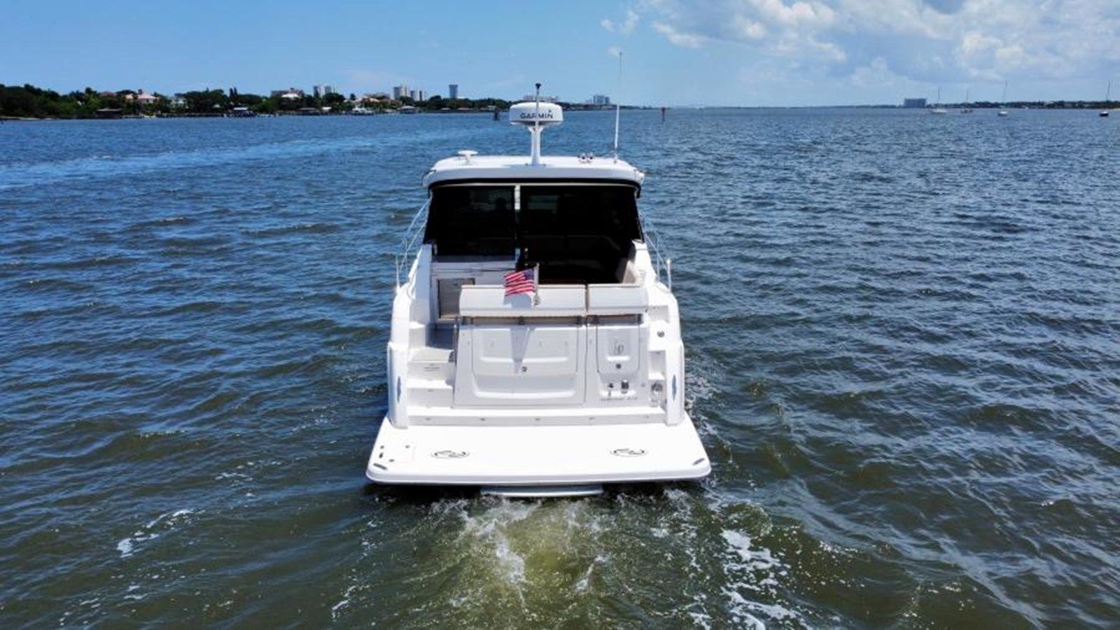 Buy a yacht Regal 38 - Regal