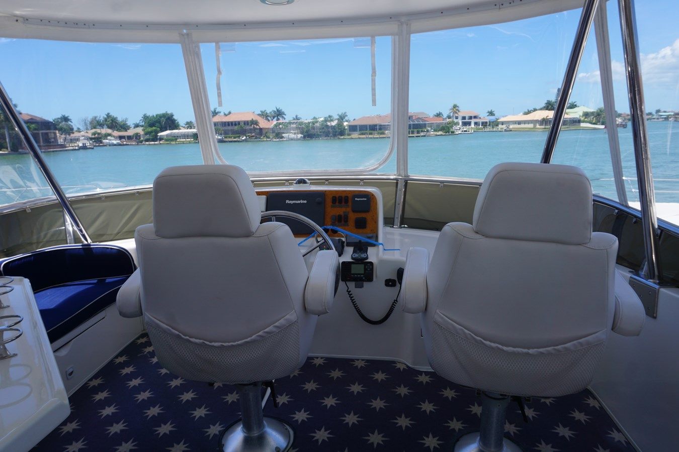 52 Pilothouse 2007