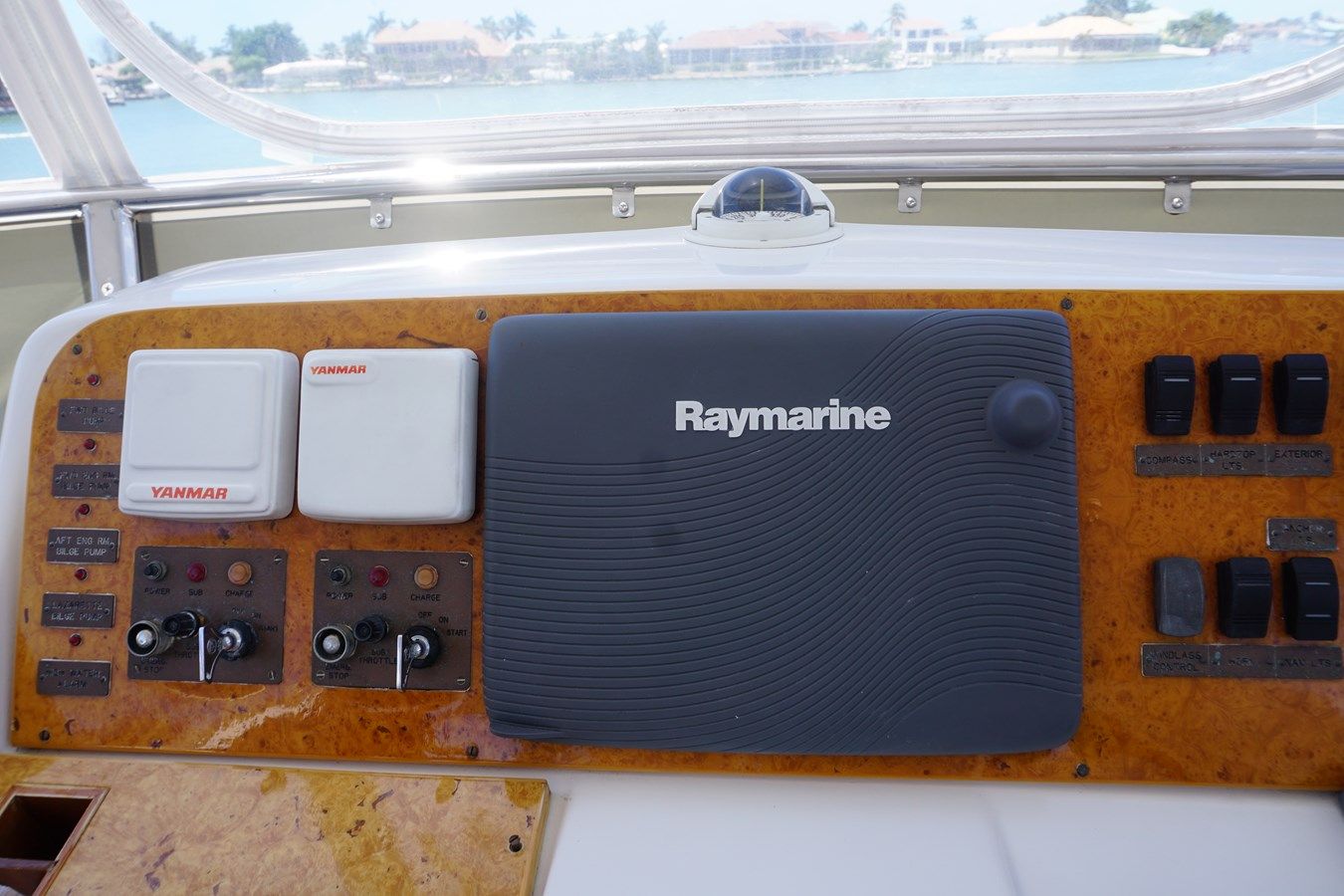 52 Pilothouse - Ocean Alexander price