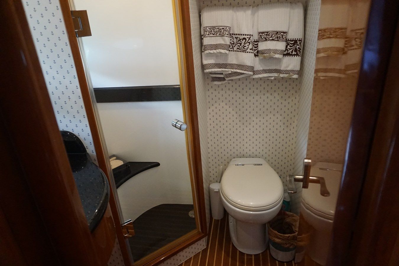 Buy a yacht 52 Pilothouse 2007