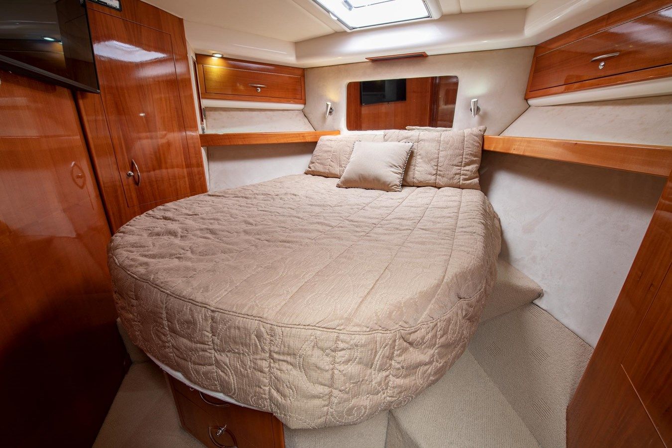 best yacht sales deals CHILL TIME 2007