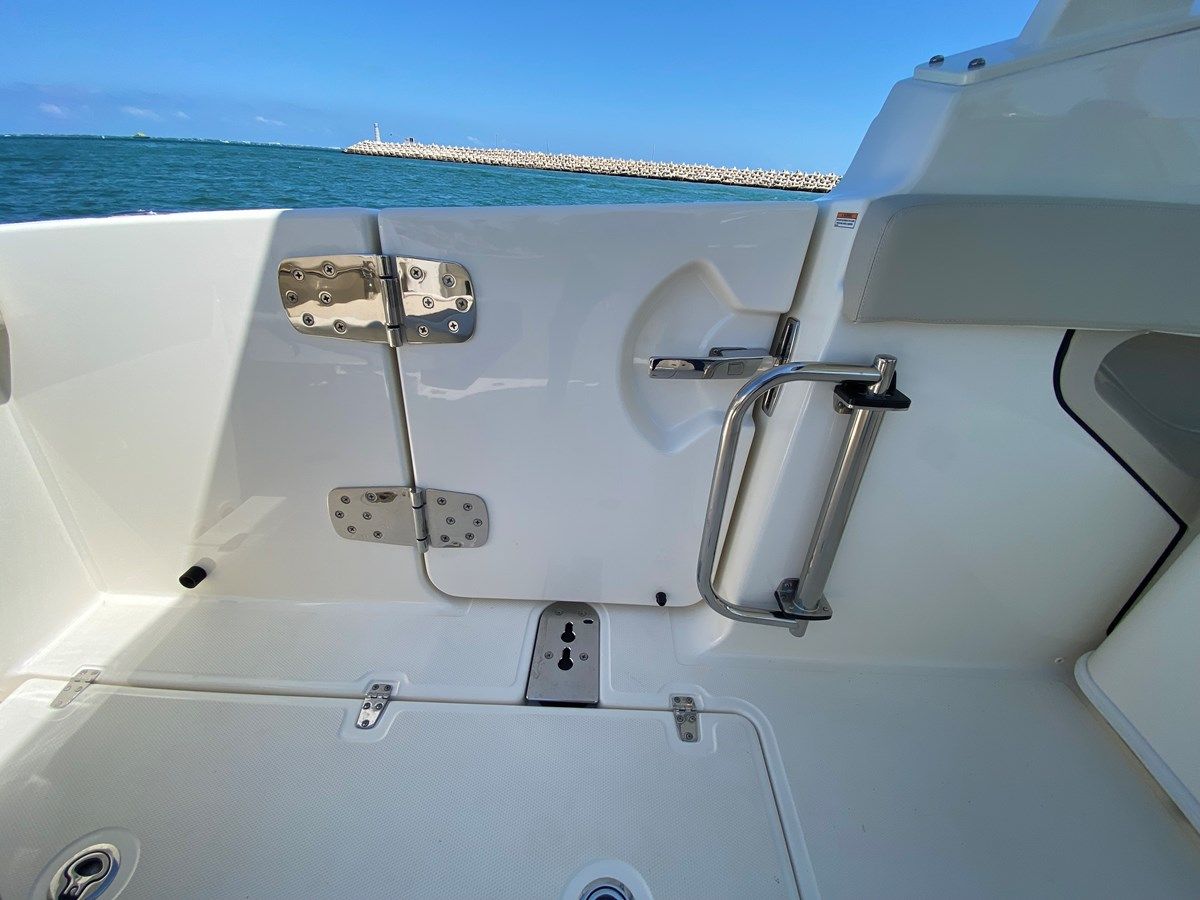 best yacht sales deals 2021 Boston Whaler 280 Vantage @ Cancun - Boston Whaler