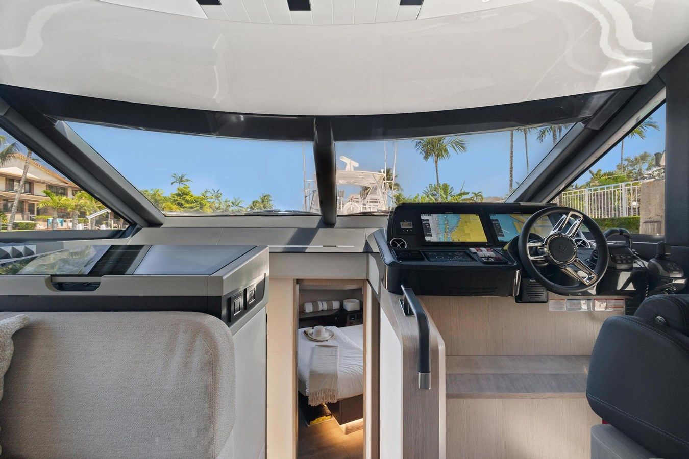 Buy a yacht - - Absolute Yachts