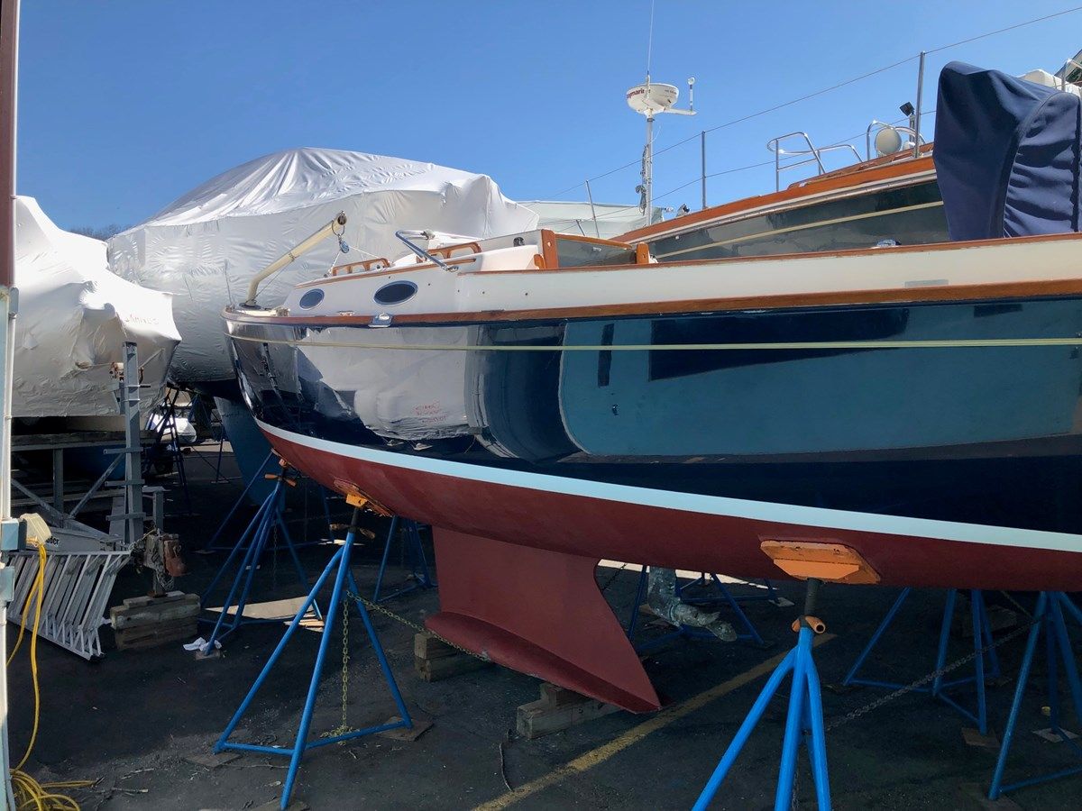 the best price on Catherine 2008