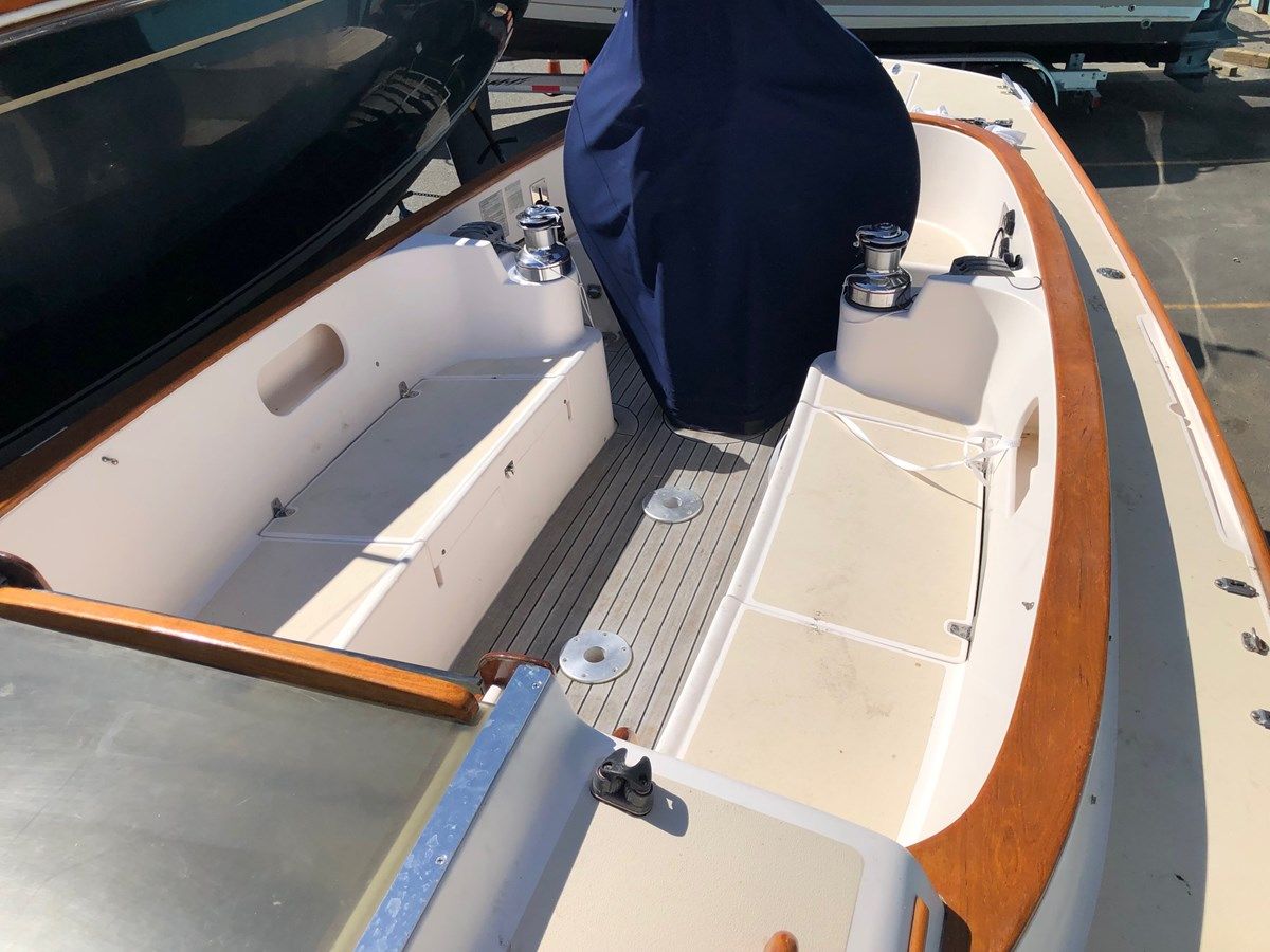 Buy a yacht Catherine 2008