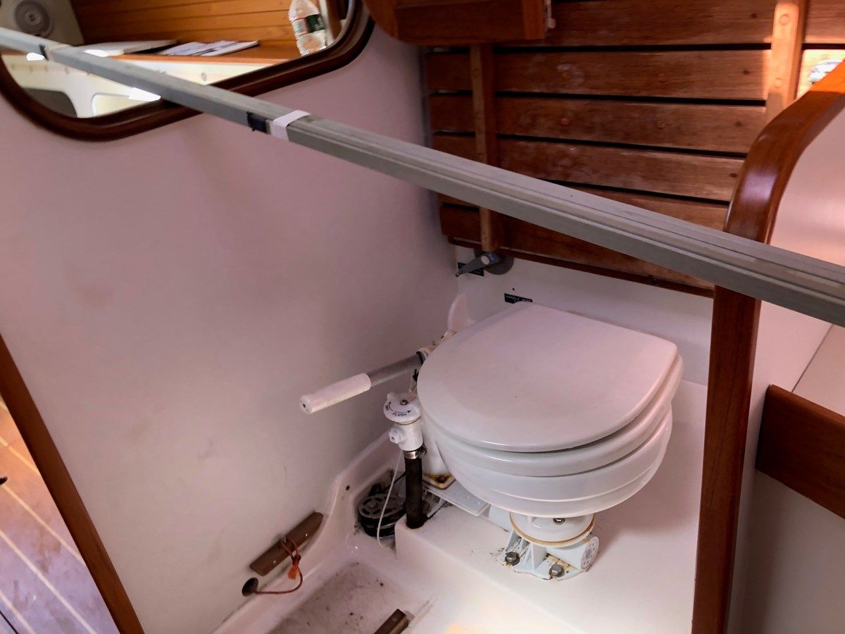 Buy a Catherine 33 at Shestakov Yacht Sales