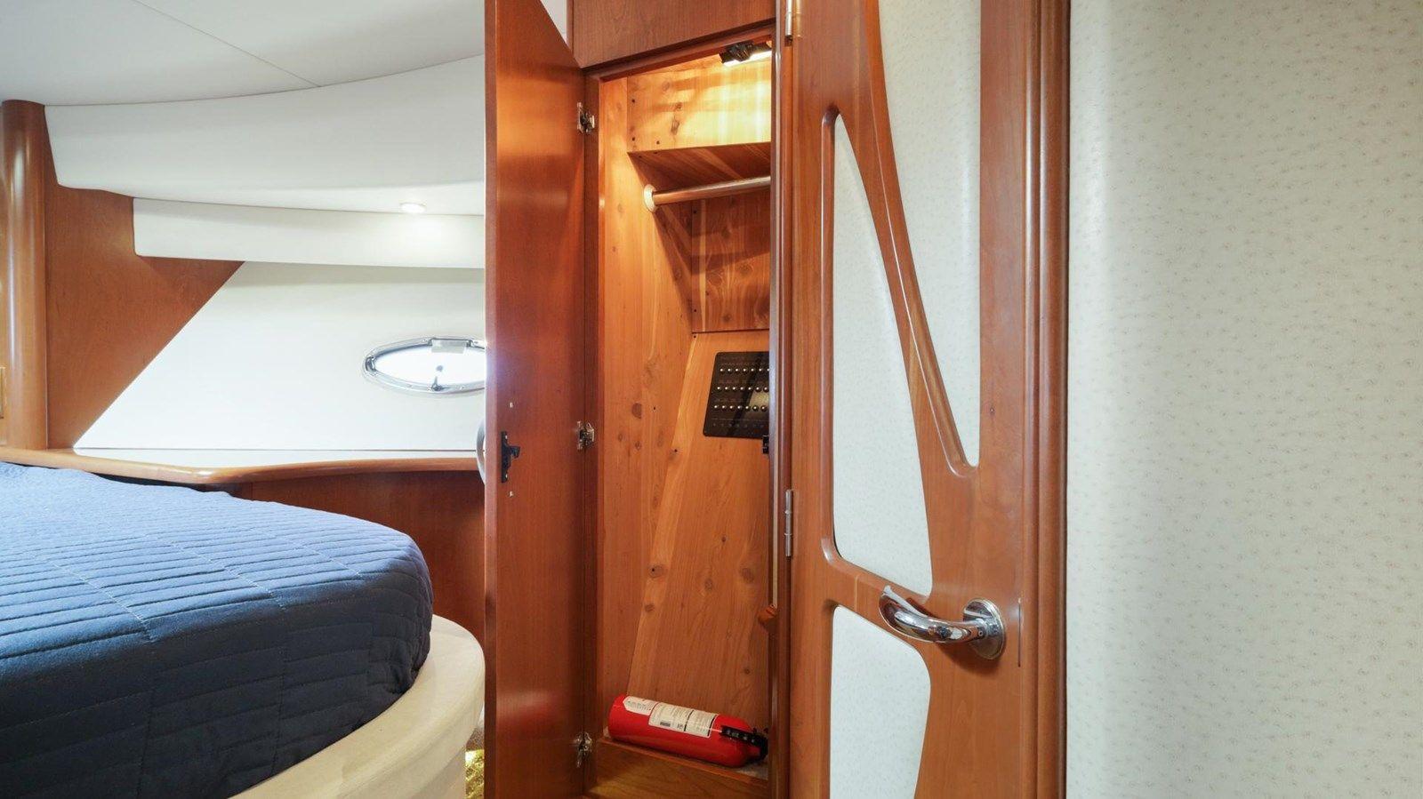 the best price on Regret Knot - OVATION