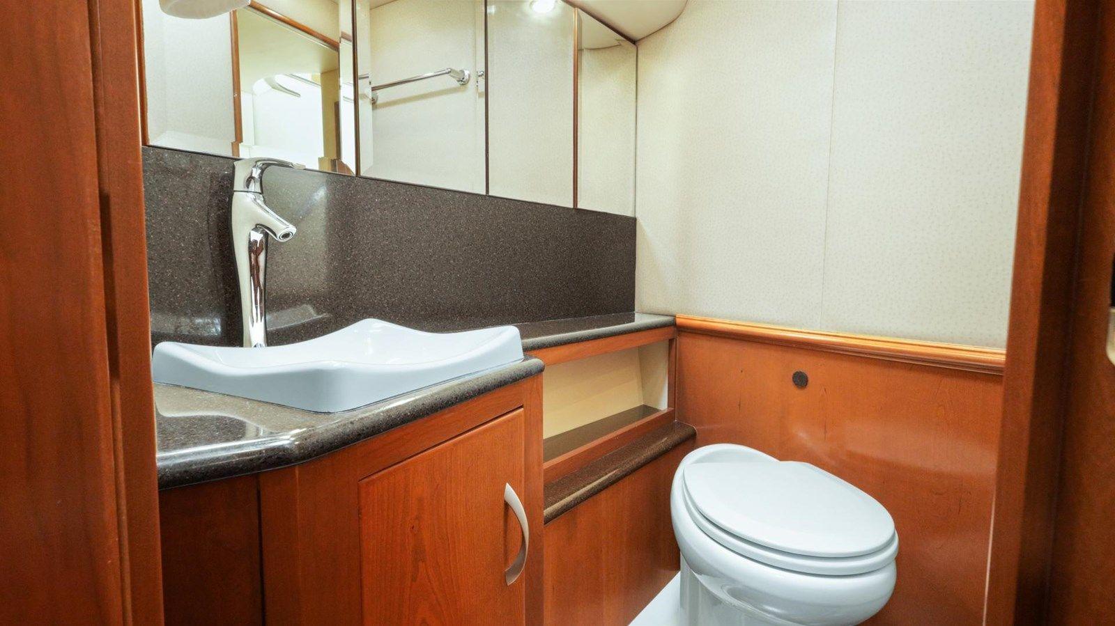 Regret Knot - OVATION yacht sale