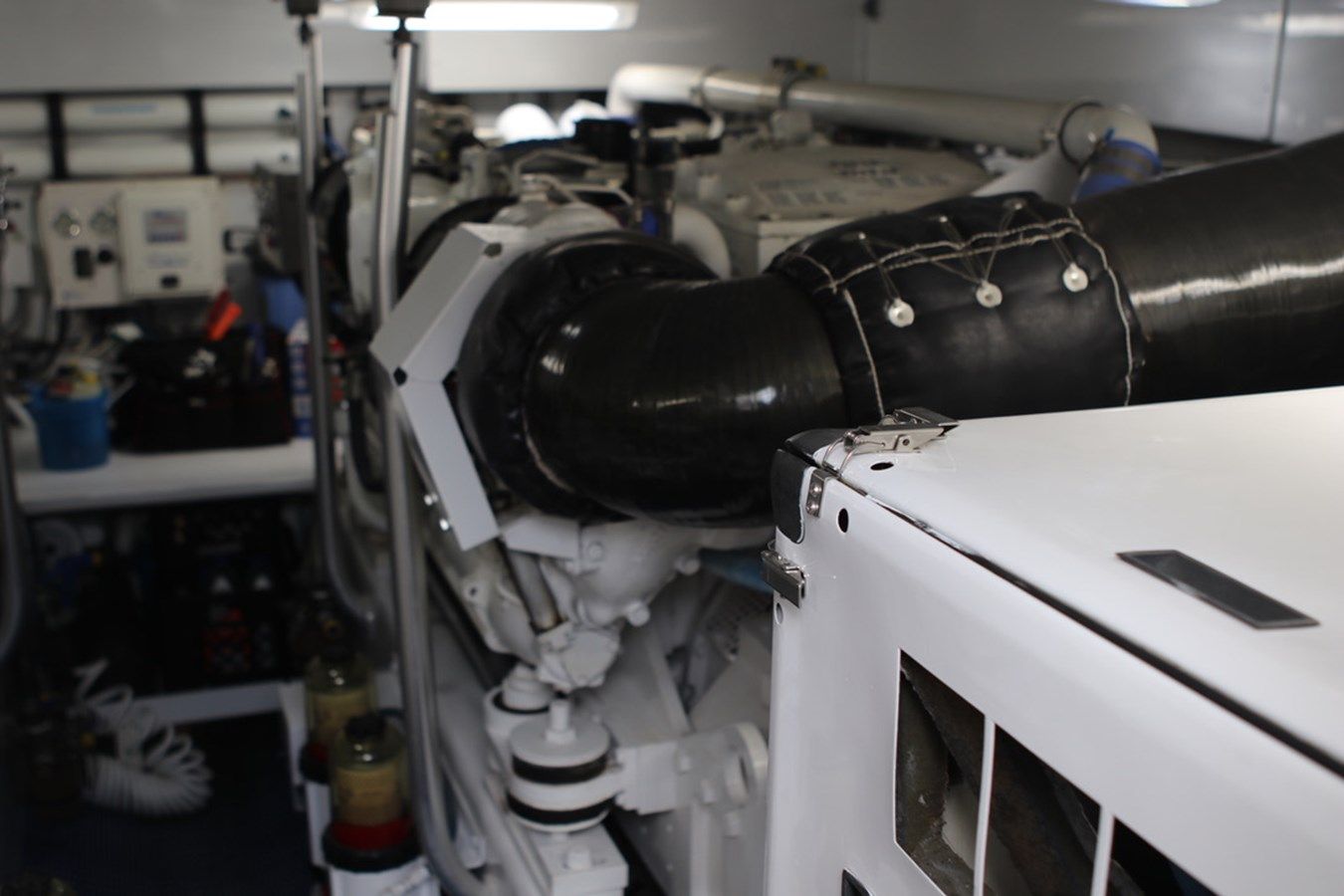 Купить яхту Abunai 58 Sportfisherman в Shestakov Yacht Sales