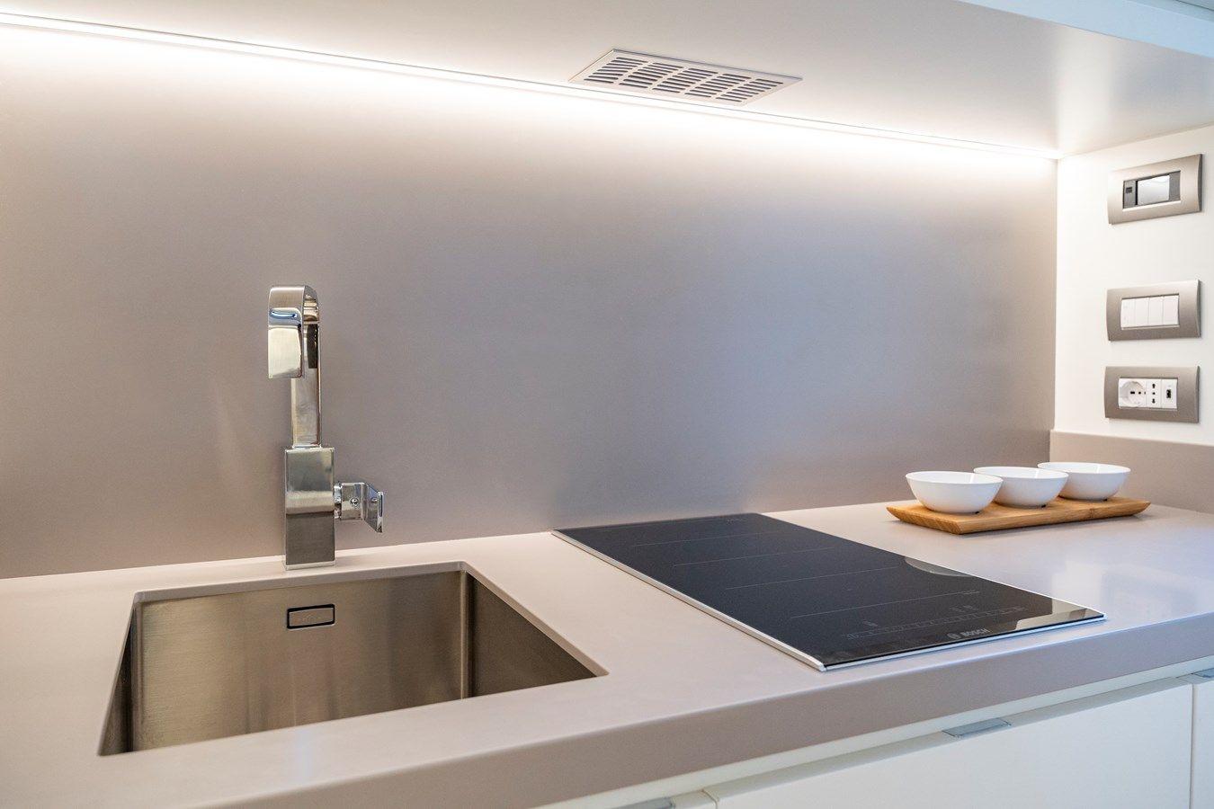 TENDER 50 Tender 50 price