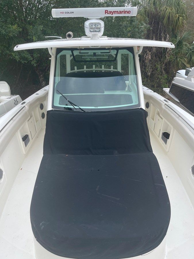 Buy a Hey Jude - Boston Whaler at Shestakov Yacht Sales