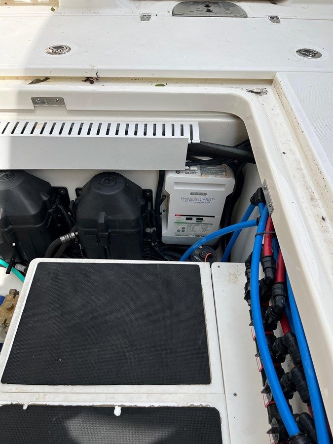 best yacht sales deals Hey Jude 38