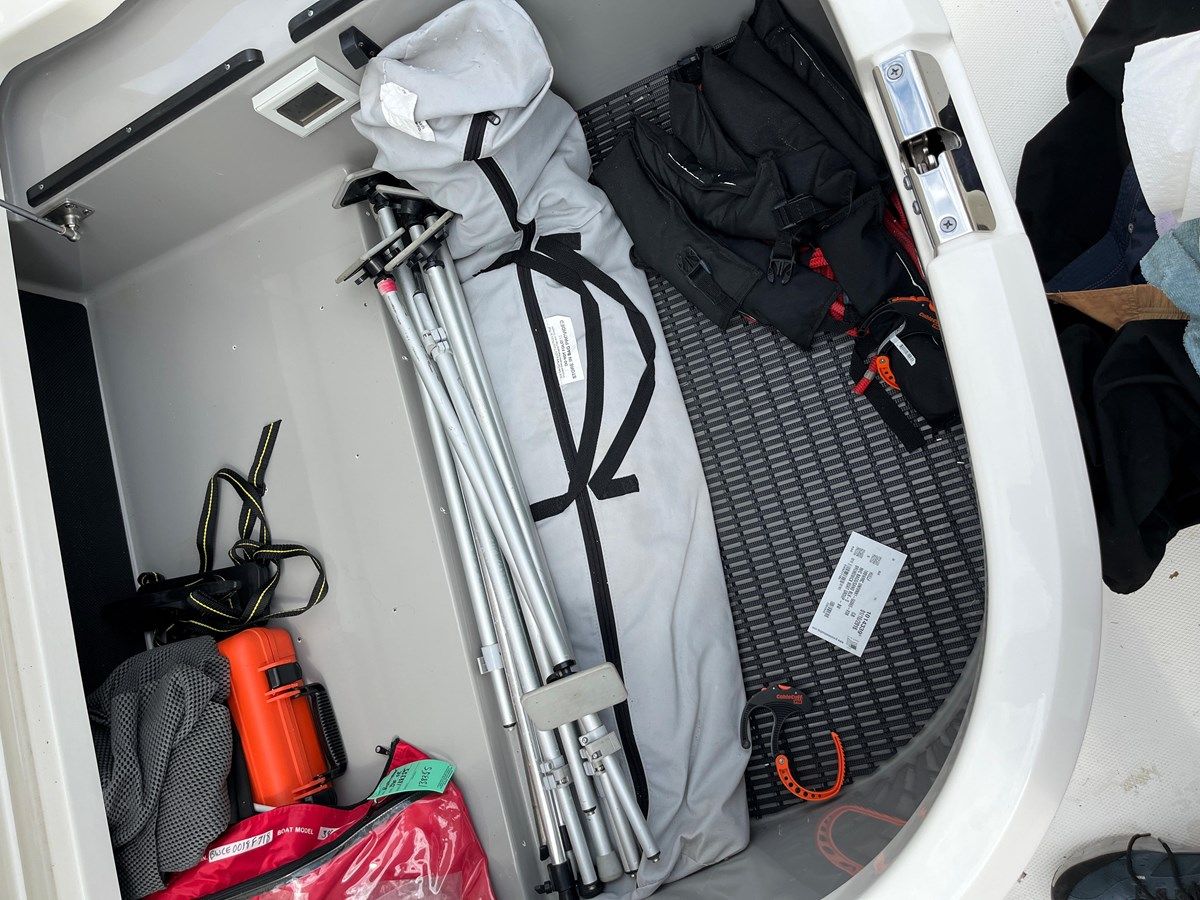 best yacht sales deals Hey Jude - Boston Whaler